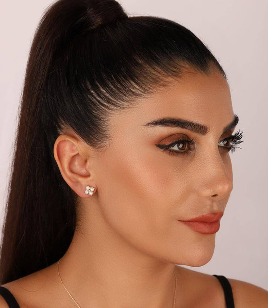 Square 0,12 Karat Natural Pearl Diamond Earring