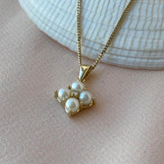 Square Four Natural Pearl 0,06 Karat Diamond Necklace