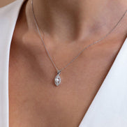 Eye Tek Natural Pearl 0,60 Karat Diamond Earring Necklace Ring Triple Set