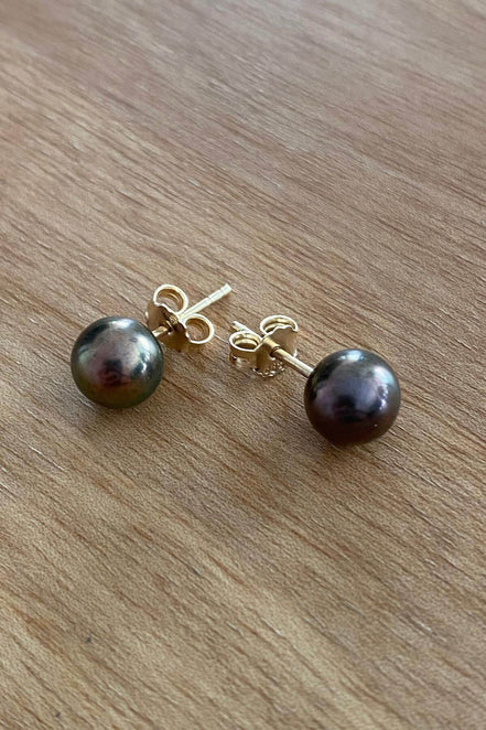 Natural Pearl Men Earring