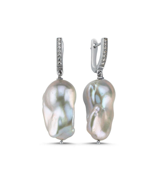Gray Baroque Natural Pearl Earring